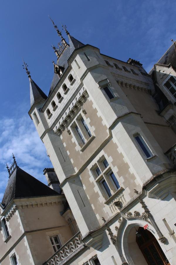Chateau De La Rose Cluis Exterior foto